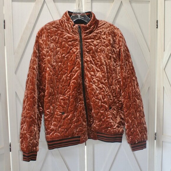 Bernardo Quilted Velvet Bomber Jacket - Picture 4 of 10